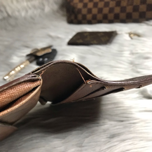 AUTH Louis Vuitton International Wallet MI0945 - Picture 6 of 8